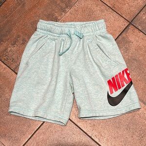Nike Boys XS Standard Fit Sweat Shorts